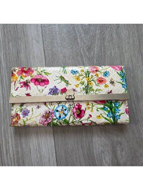 Mirror Mirror Floral Print Wallet With Gold-Tone Clasp & Multiple Compartments